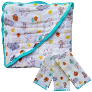 Kit com Toalha Banho Bebê Soft + 3 Paninhos Babete Boca